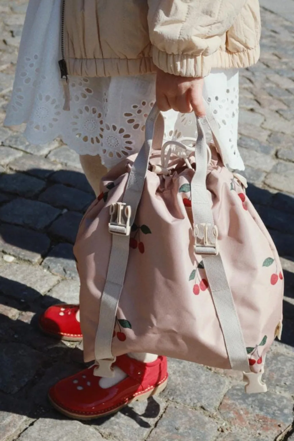 Konges Slojd Clover schooltas - Ma grande cerise -
