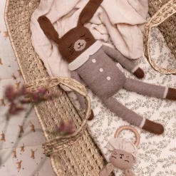 Main Sauvage Grote knuffel Bunny bodysuit - Oat jumpsuit -