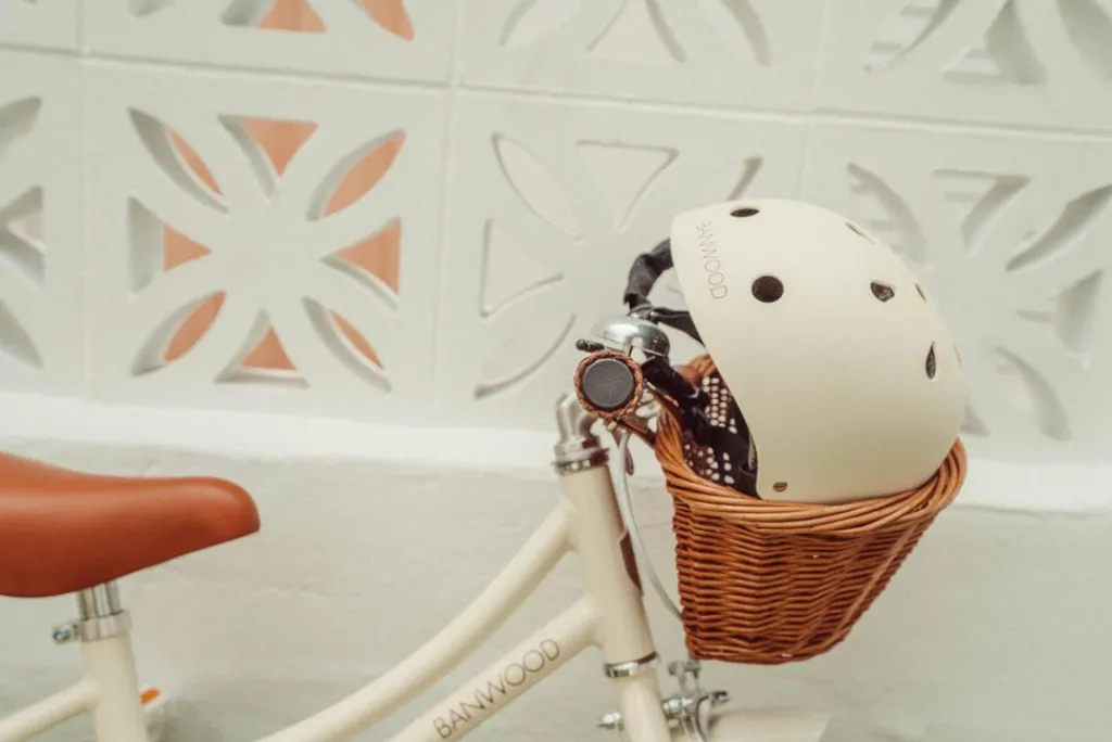 Banwood Helm - Cream - Discount