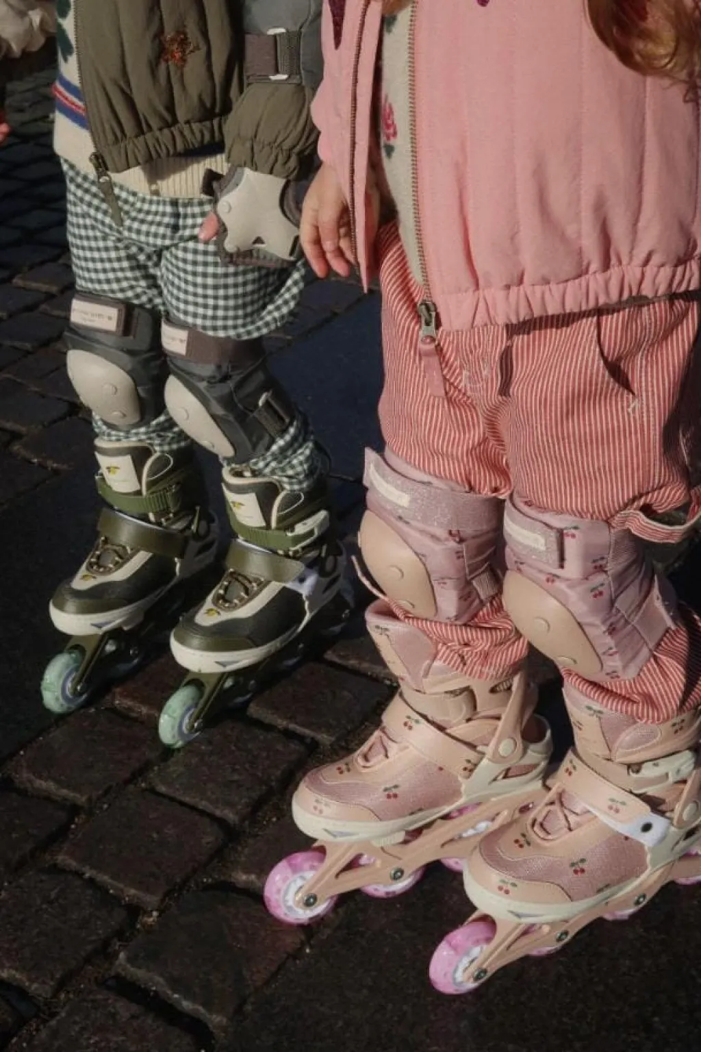 Konges Slojd Inline skates - Cherry - Online