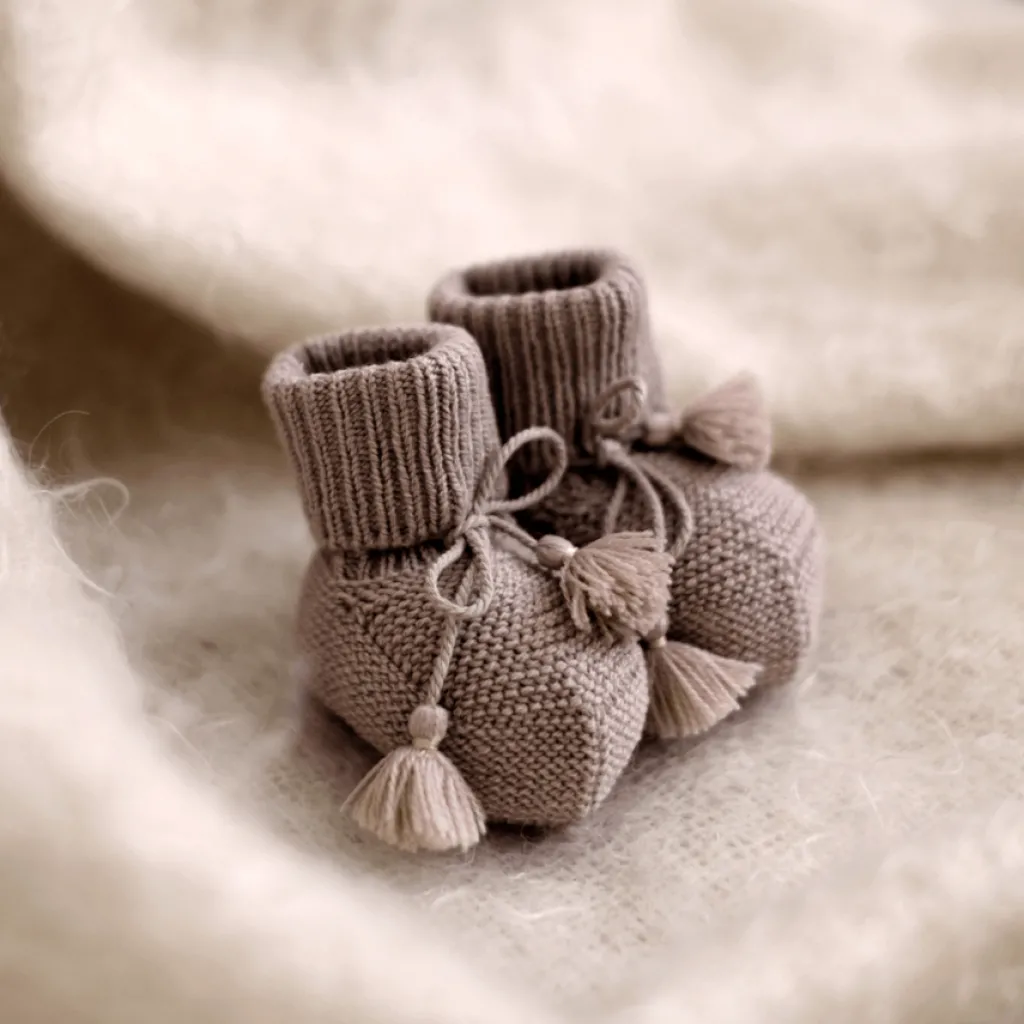 Gentil Coquelicot Knitted baby booties - Taupe - Discount