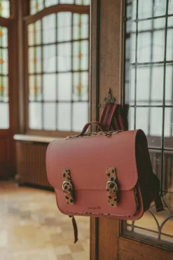 Own Stuff Lederen boekentas met gespen - Leo Antique Pink -