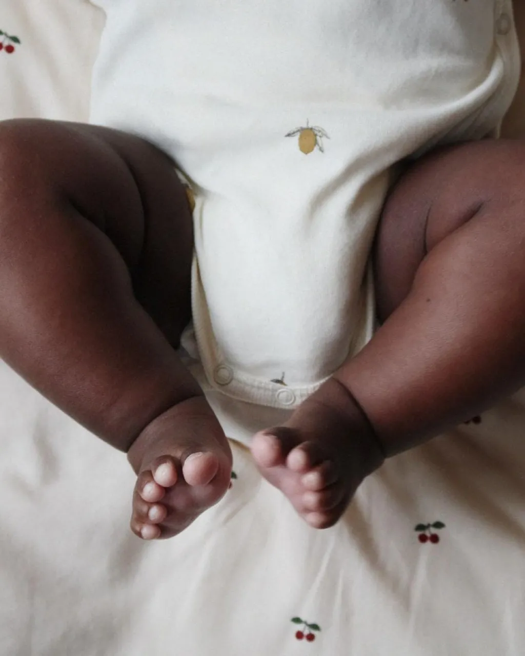Konges Slojd Newborn rompertje - Lemon body -