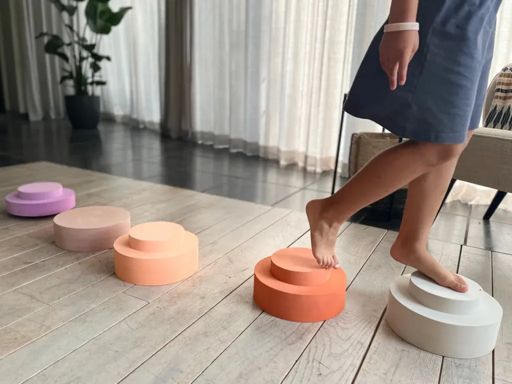 Moes Play Rainbow chair - earth - Sale