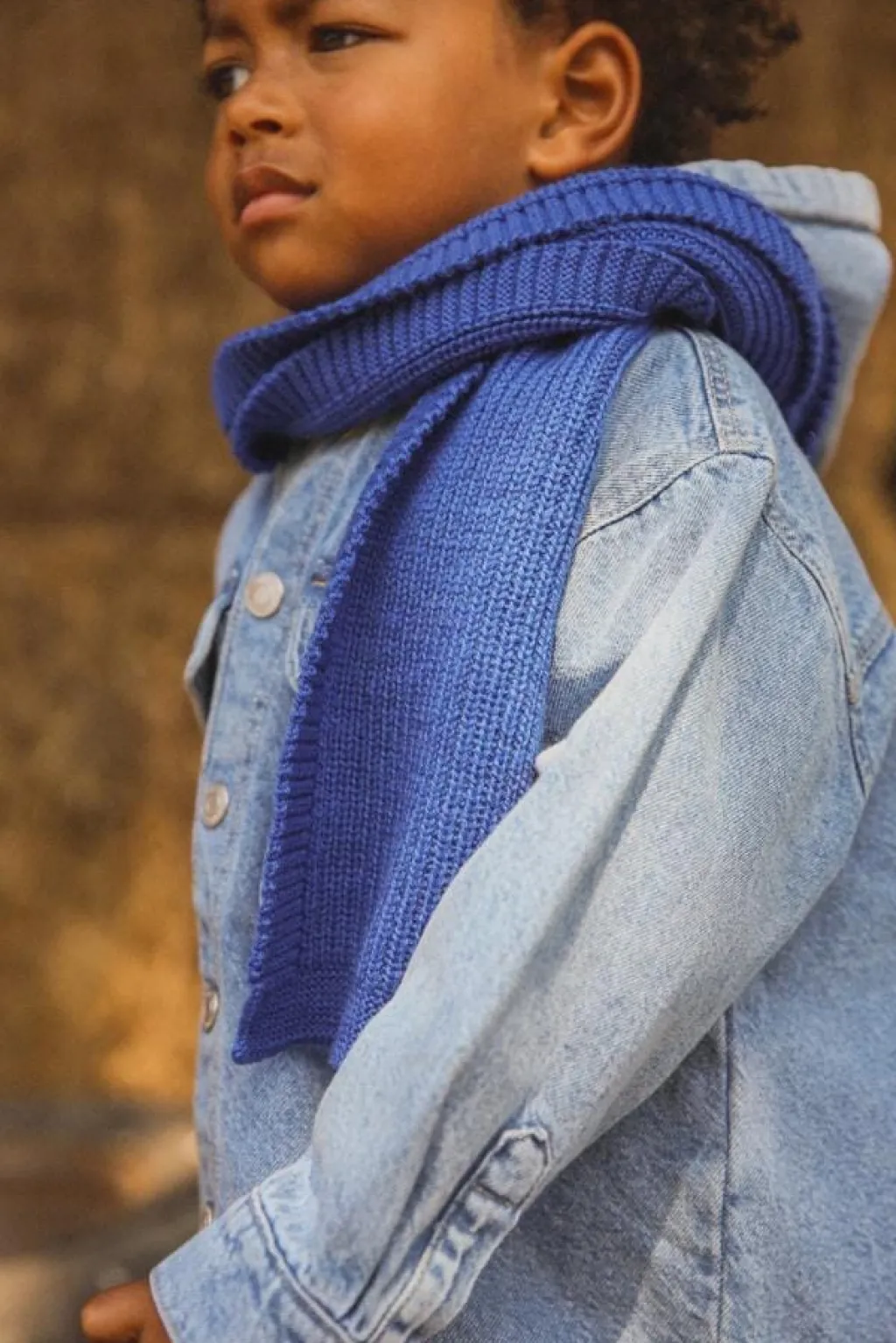 Hvid Sjaal Gustave - Cobalt blue - Outlet