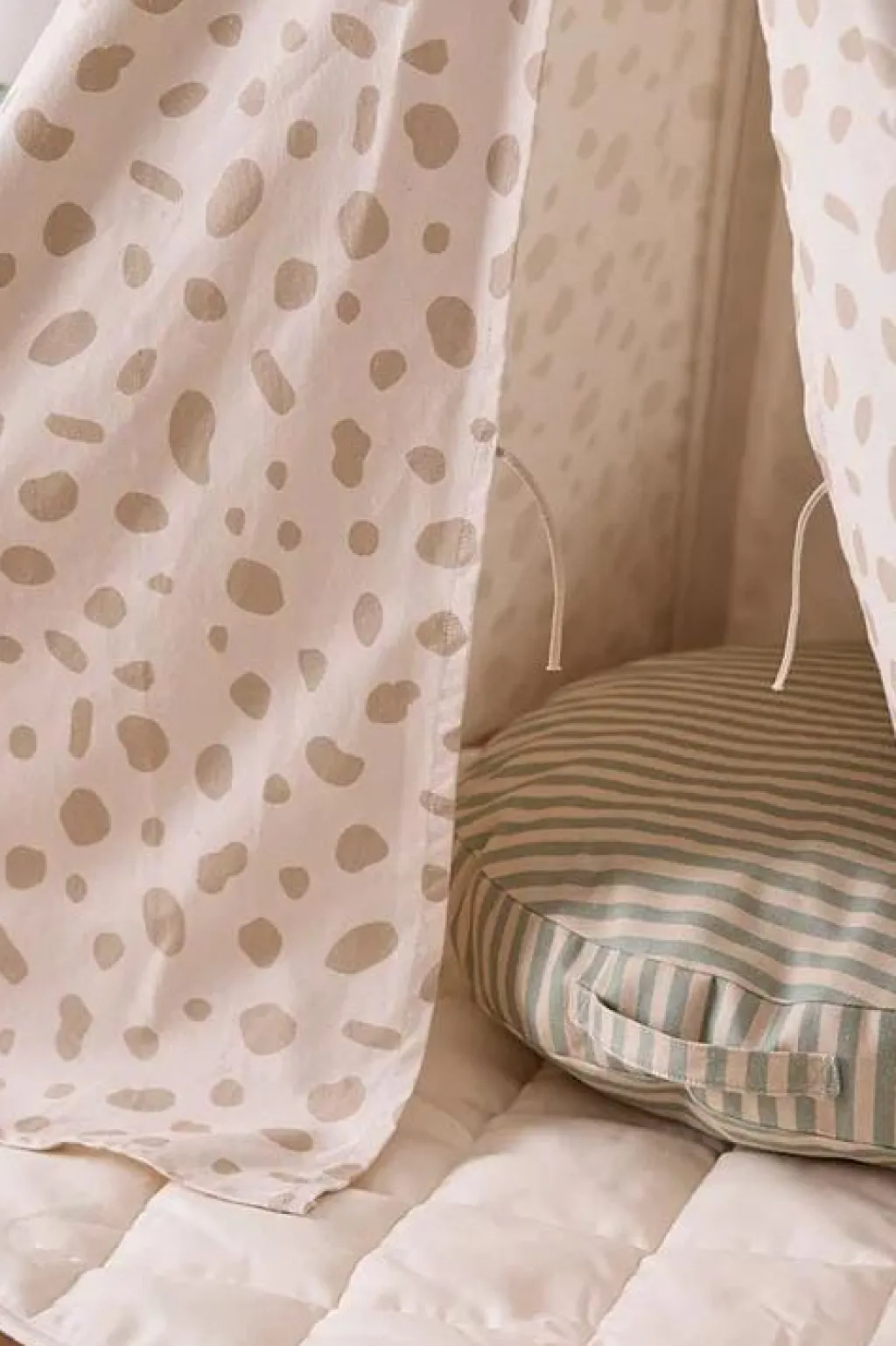 Kid's Concept Tipi speeltent - Dot -